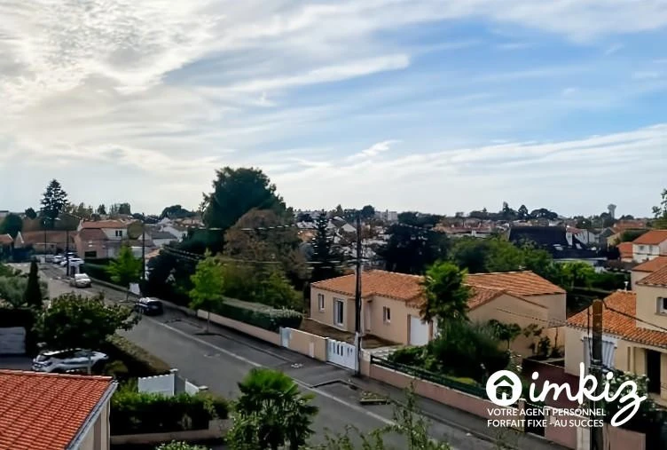 Superbe T4 avec grande terrasse et garages 8