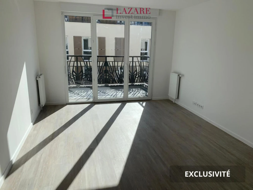 A LOUER T2 récent avec 2 parkings 2