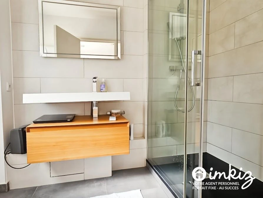 94m²-traversant, suite parentale, parking possible 8