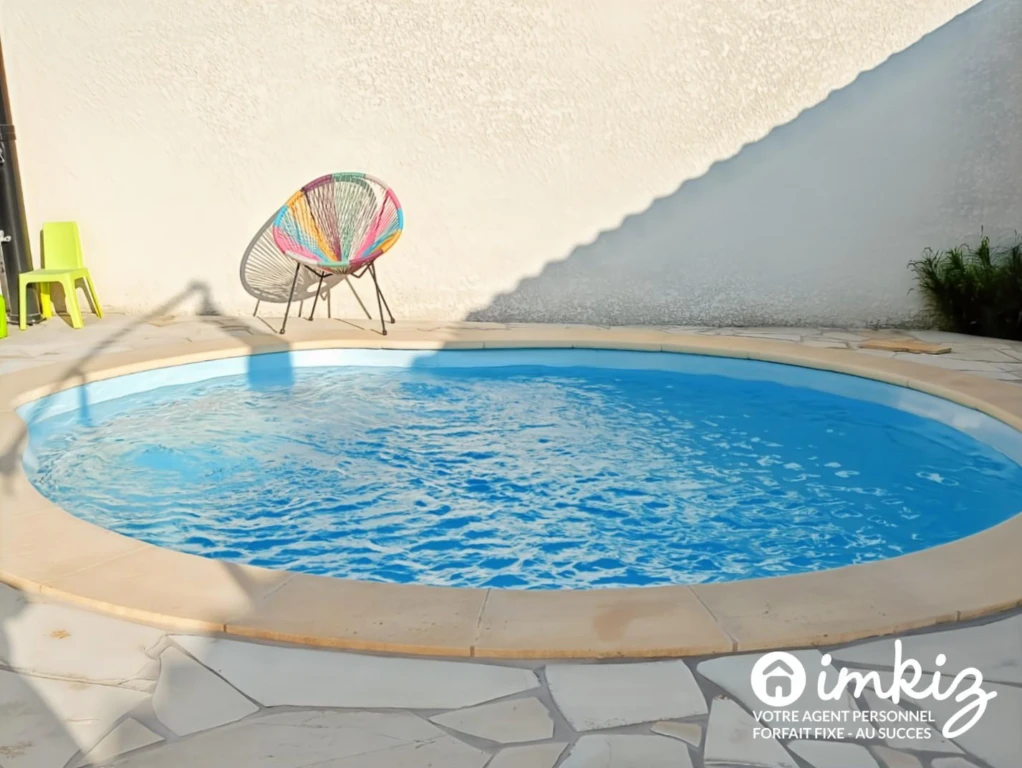 Maison de 2021, 3 chambres, avec piscine 11