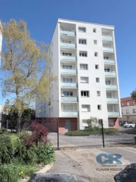 SAURUPT - F2 loué à vendre 1