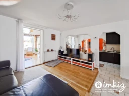 Maison familiale 6 pièces avec piscine et garage 1