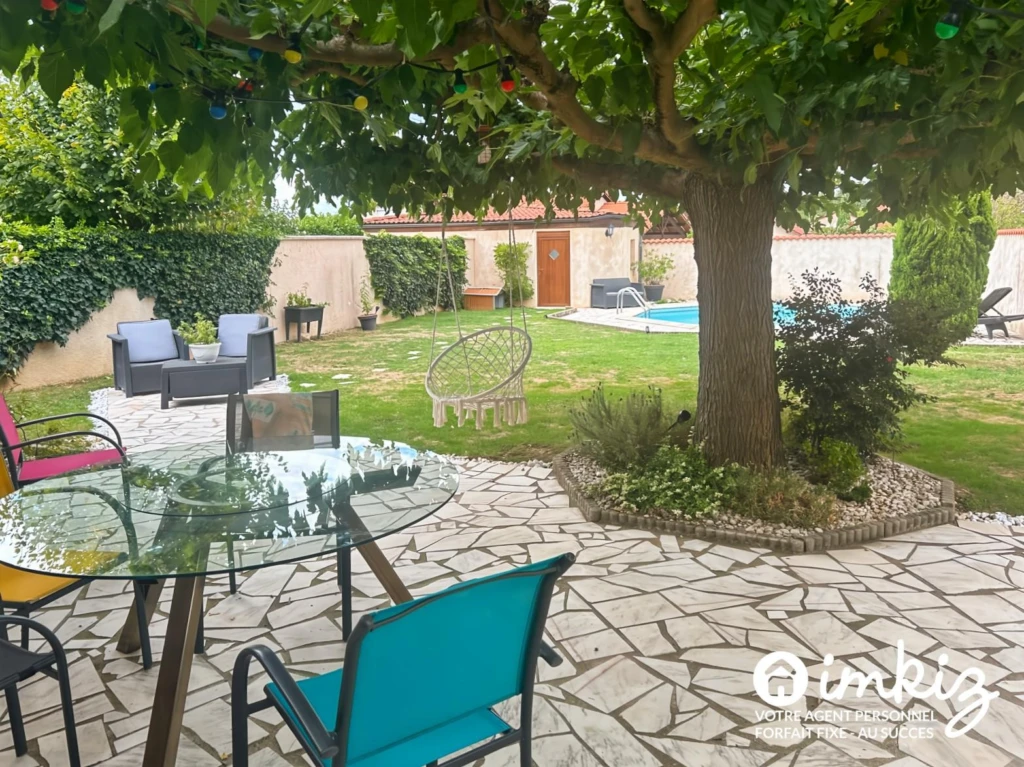 Maison familiale 6 pièces avec piscine et garage 14