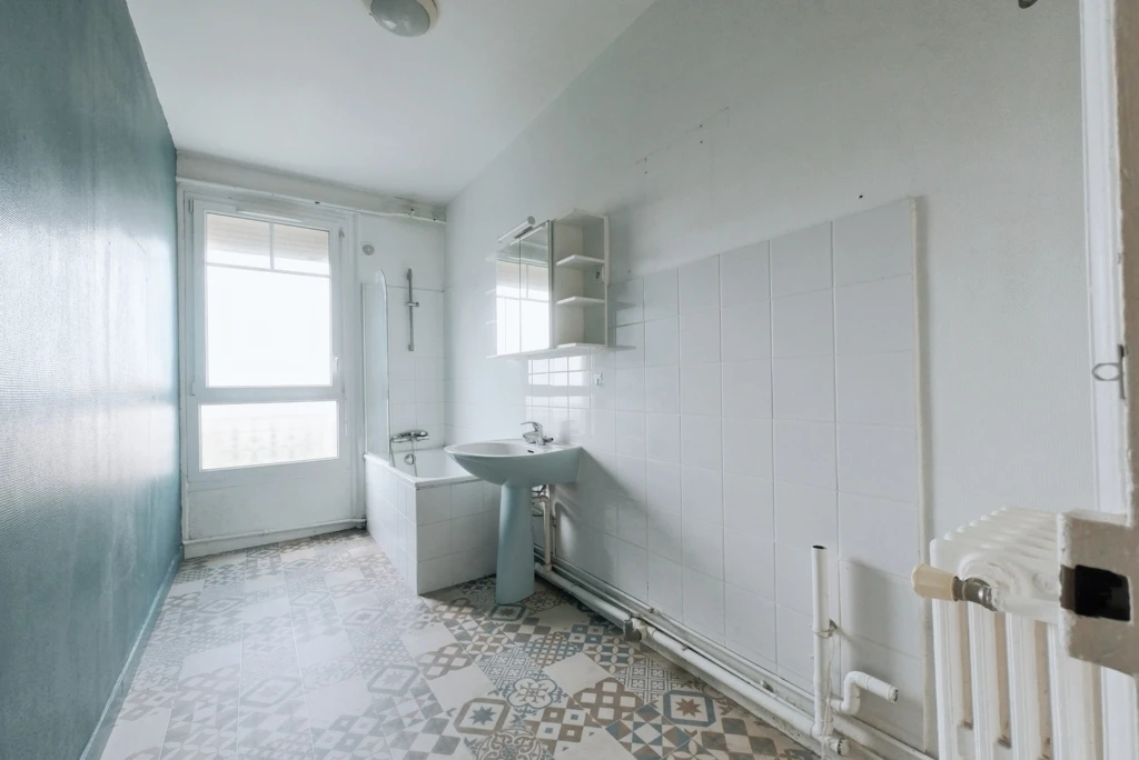 Appartement 4 pièces 95.59m² cave à la mairie 5