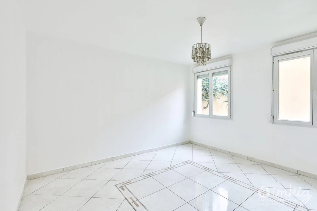 Maison 5 pièces et deux F3 indépendants 5