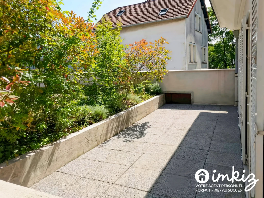 Appartement 4 pièces, accès direct Coulée Verte 5