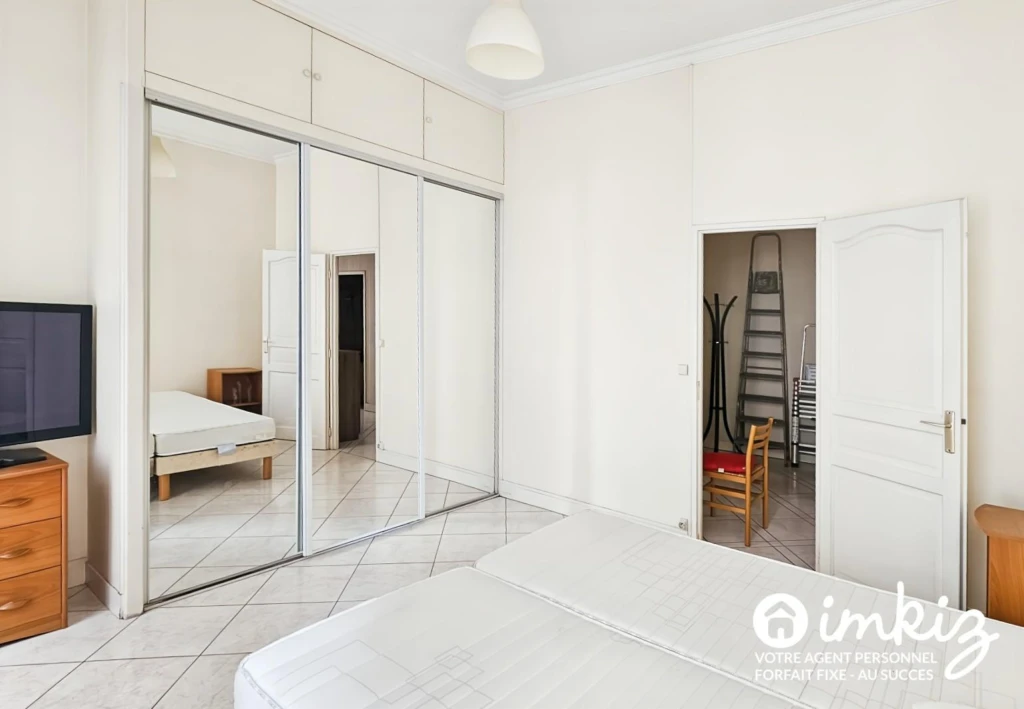 Superbe appartement T3/T4 avec clim, balcon et vue 11