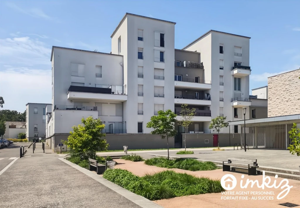 Stains – 2P rénové, terrasse et jardin privatifs 2