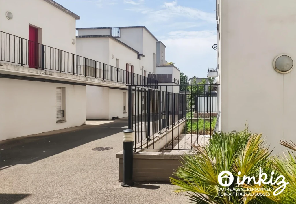 Stains – 2P rénové, terrasse et jardin privatifs 3