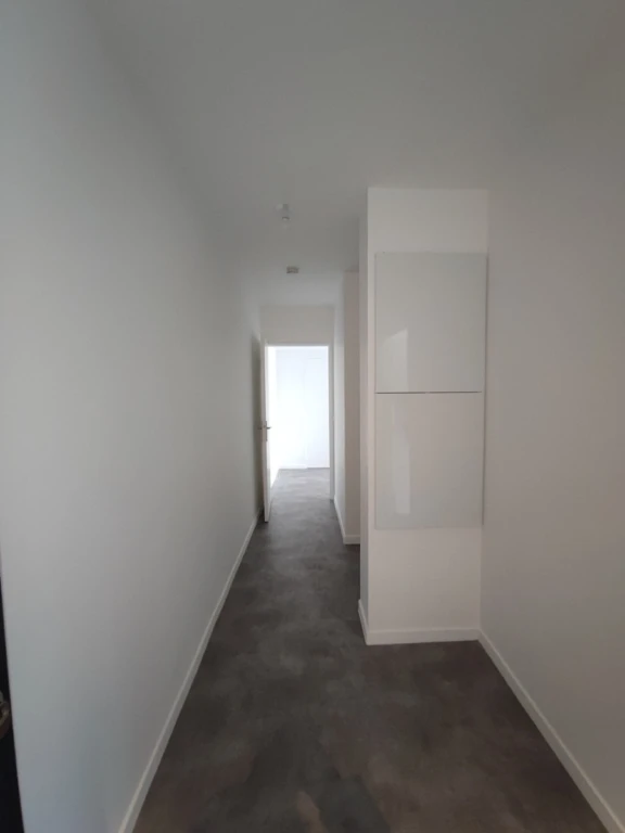 Livry à louer 3 pièces avec balcon et parking double 9