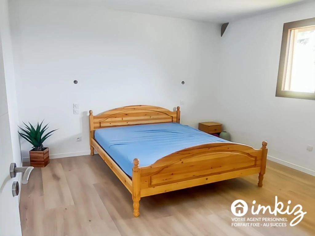 Ferme de 1826 rénovée + Mazot aménagé, 3'800m2 7