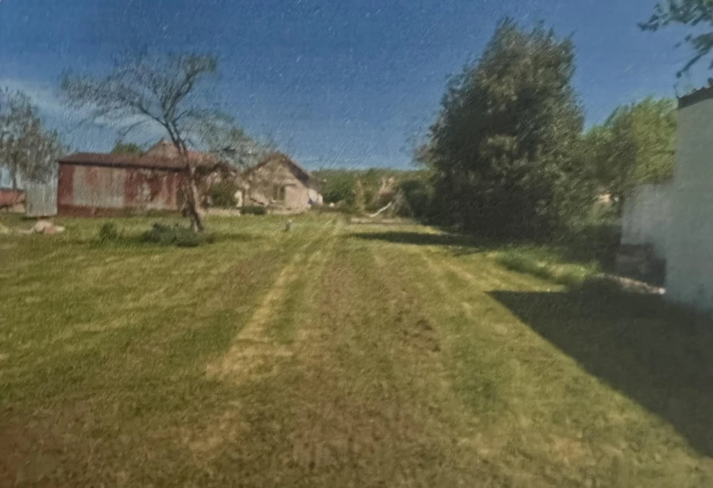 LONGÈRE EN PIERRE – 4 CHAMBRES – DÉPENDANCES 14