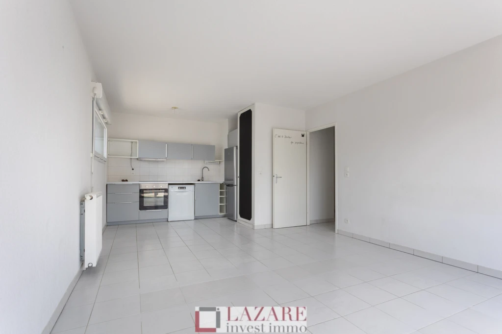 T3 AVEC BALCON QUARTIER MONTAUDRAN 5