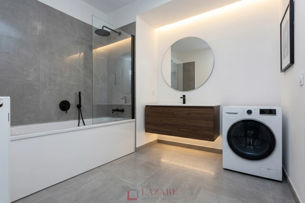 T3 AVEC BALCON QUARTIER MONTAUDRAN 6