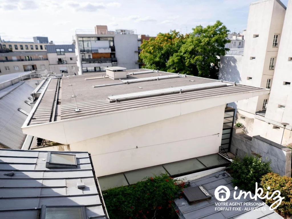 Paris 19ᵉ 2 pièces calme sur cour faibles charges 10