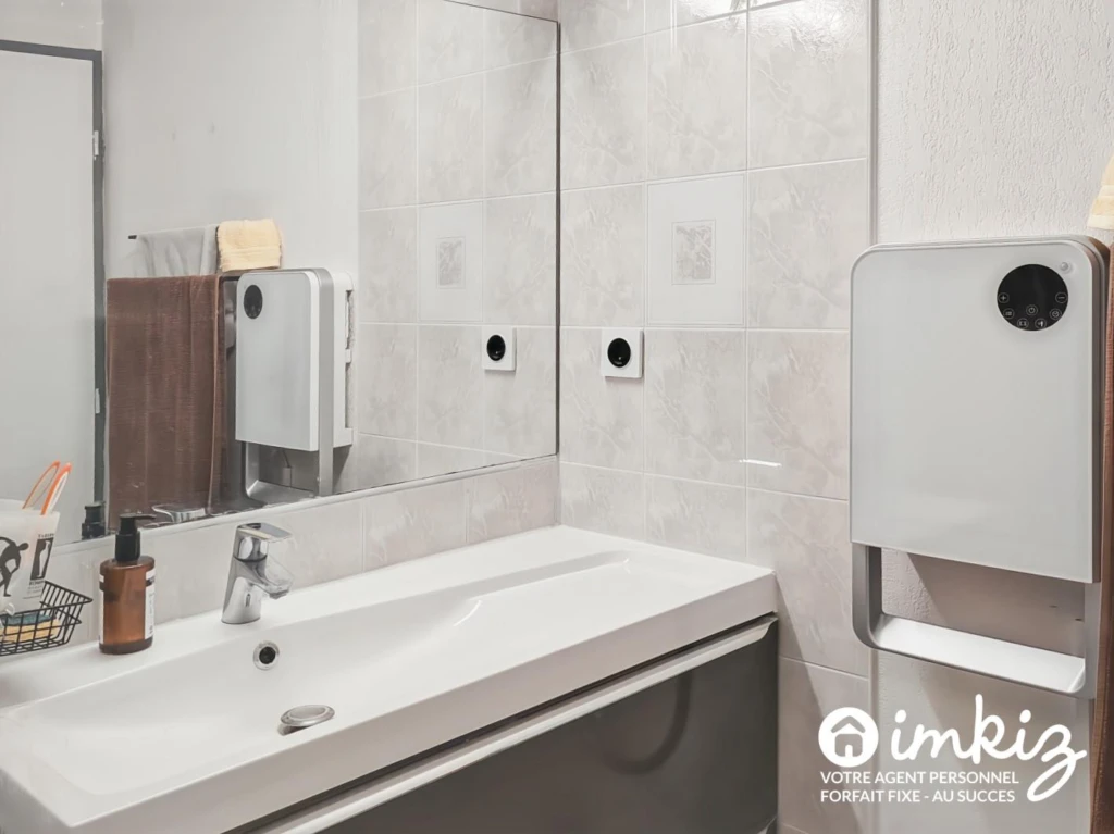 Appartement rénové et meublé 12