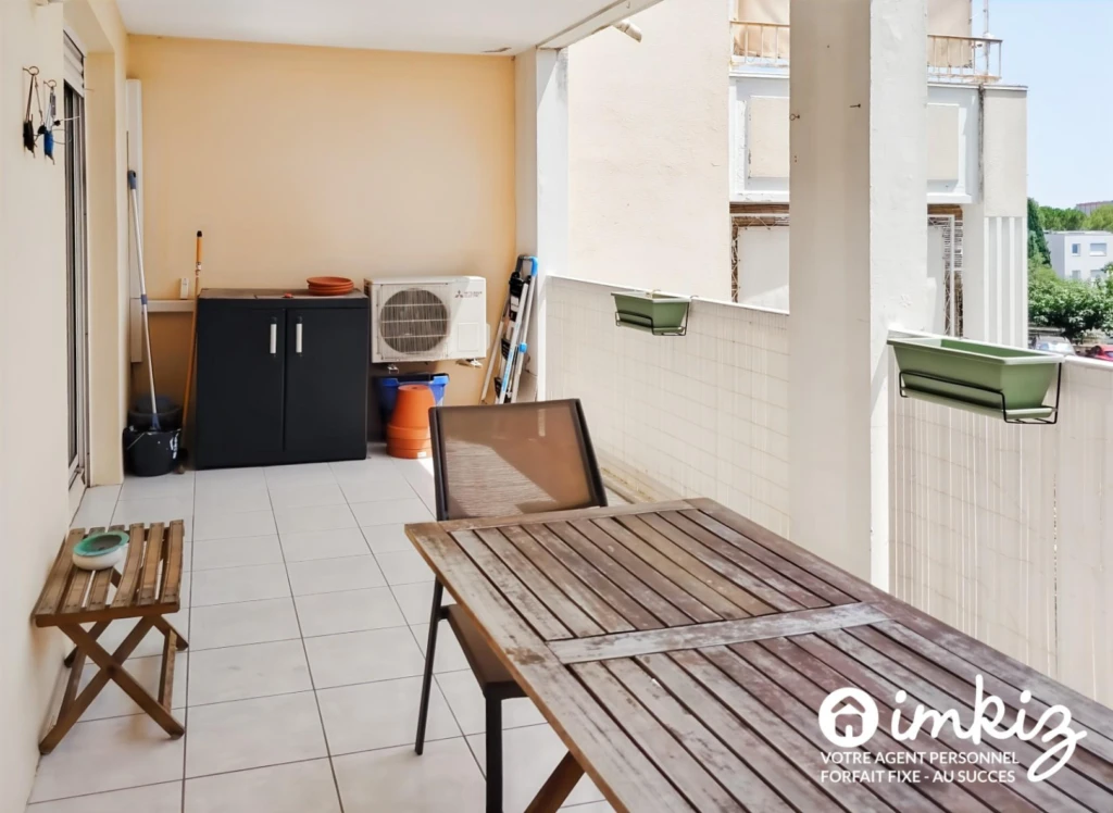 Appartement rénové et meublé 13