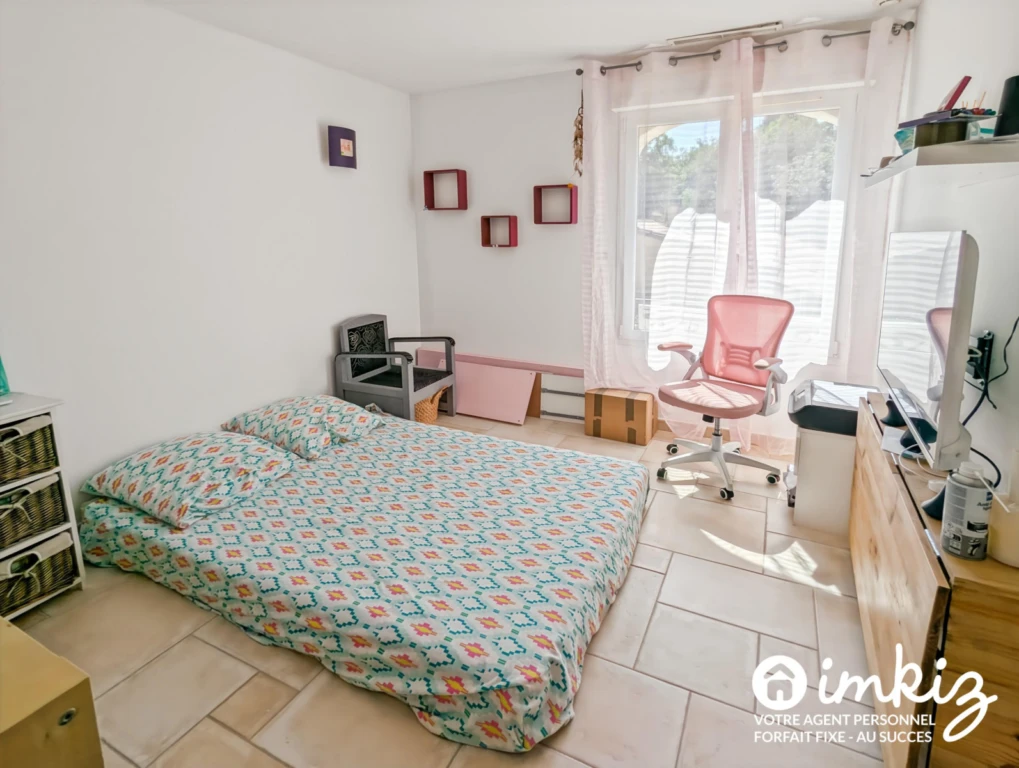 Superbe villa 5 pièces avec piscine 16
