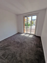 Appartement 3 pièces rénové de 63,87 m² — balcon, parking, résidence avec gardien 3