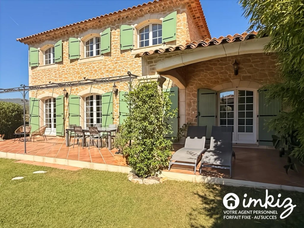 Villa T5, piscine, terrasse, garage 13
