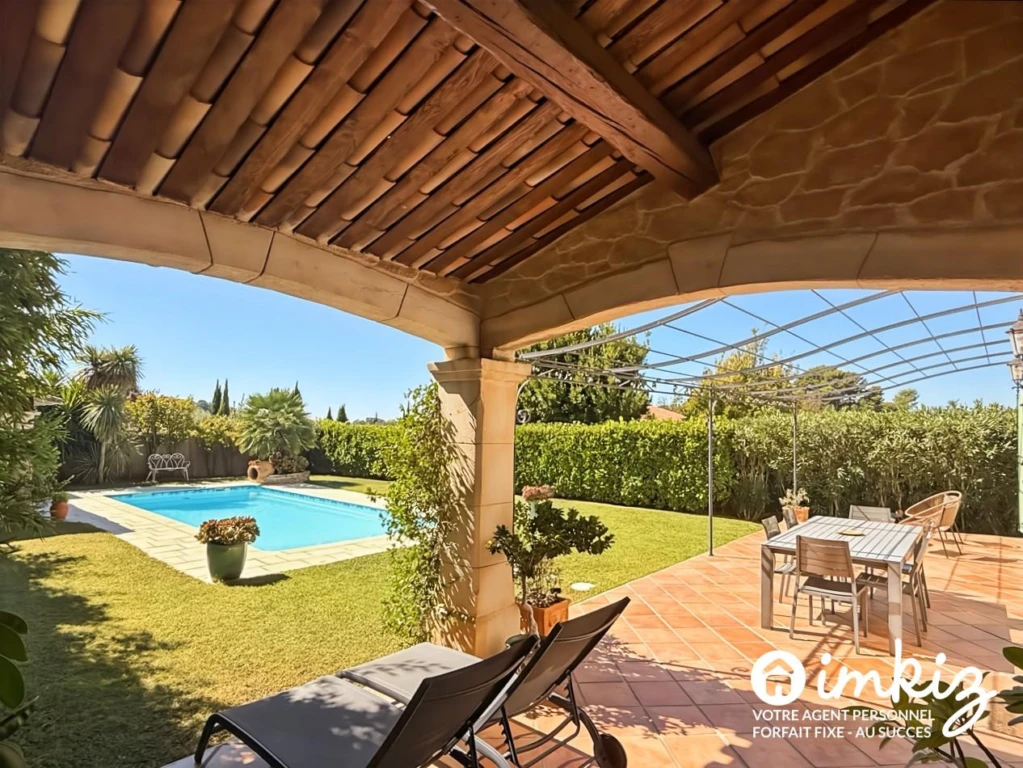 Villa T5, piscine, terrasse, garage 14
