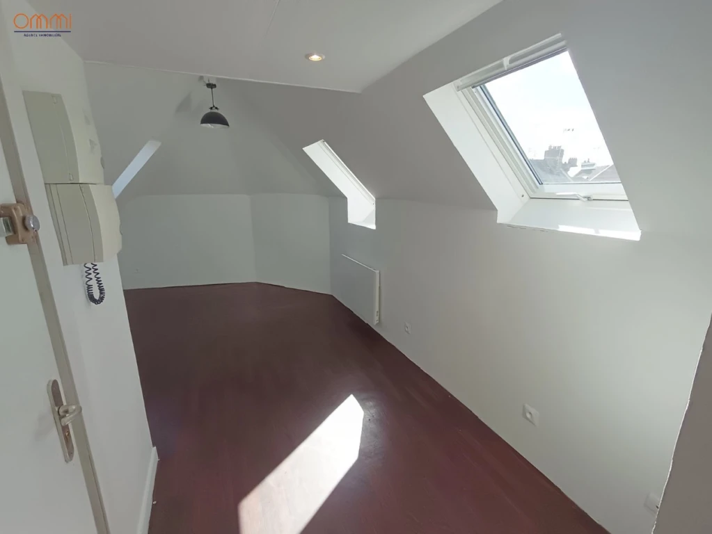 Studio non meublé 15 m2 Amiens St-Pierre 1