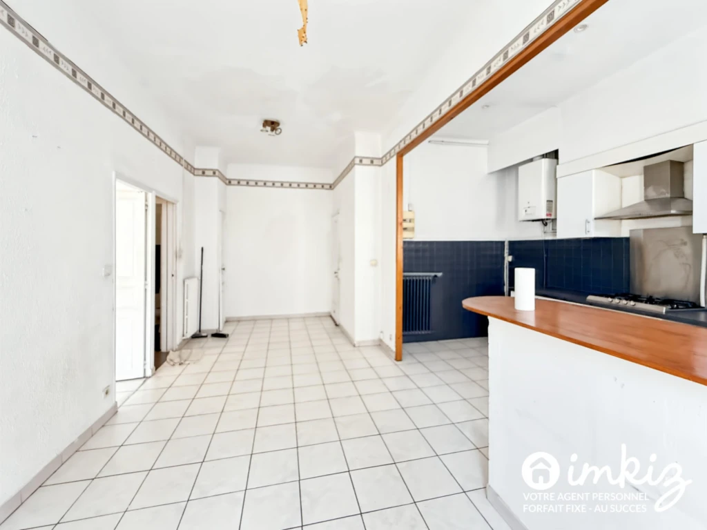 Atypique appartement + combles aménageables 7