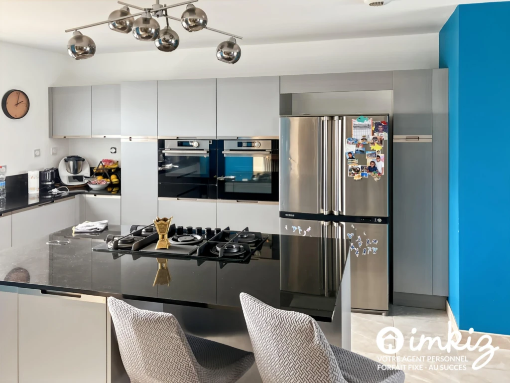 Maison contemporaine 6 pièces avec piscine 7