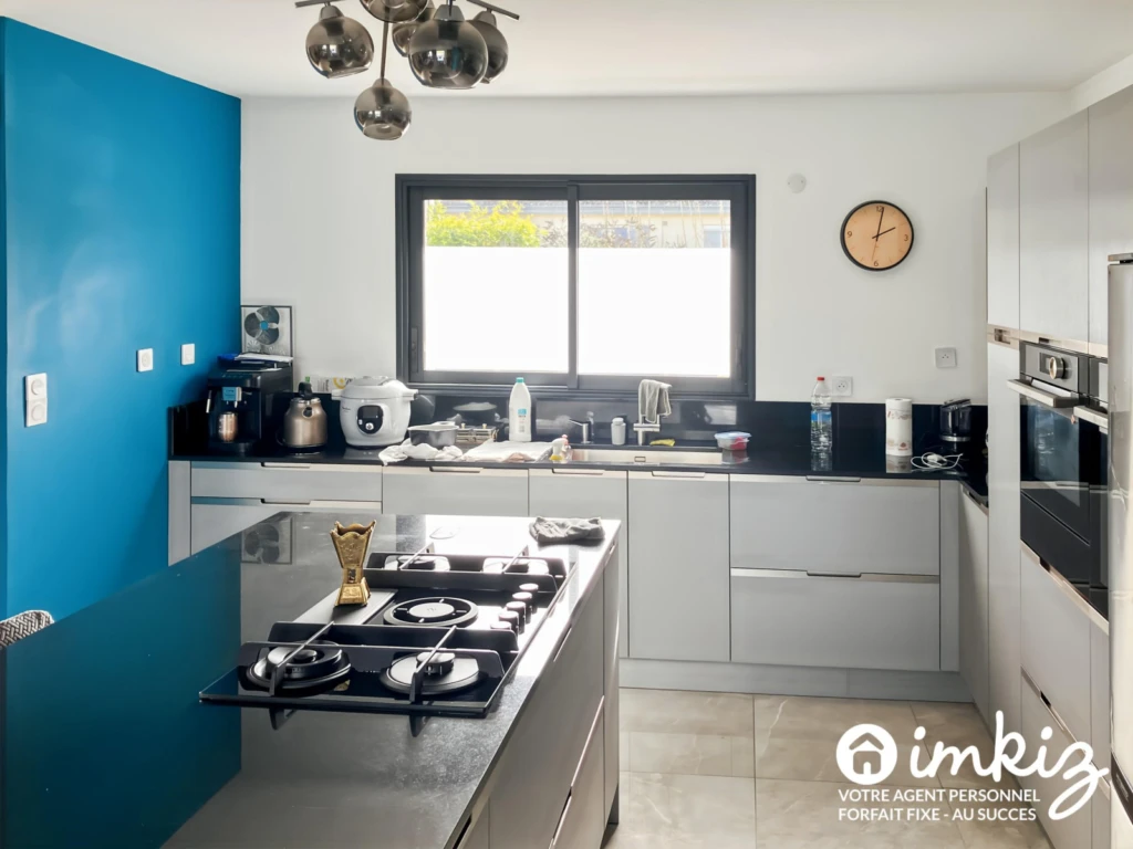 Maison contemporaine 6 pièces avec piscine 8