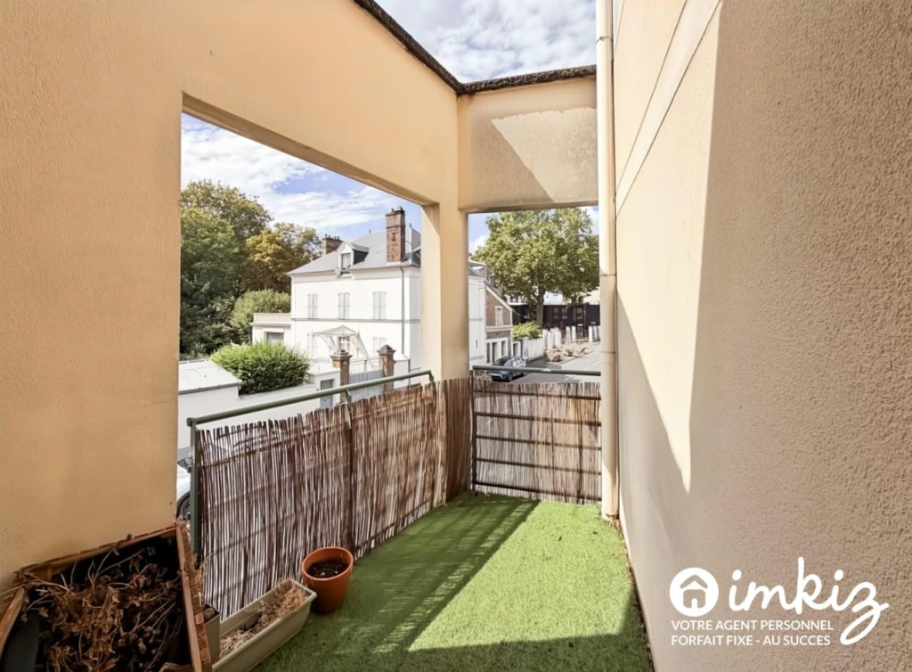 Appartement 3 pièces de 63m2, balcon, 2 parkings 2