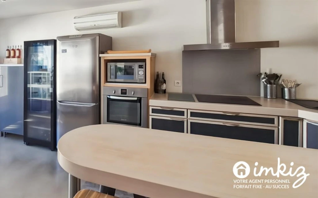 Appt. T4 en duplex dans maison de village - Garage 6