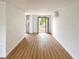 Maison moderne de 93m² sur terrain clos de 476m² 2