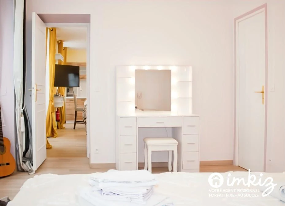 Paris 4ᵉ 5 pièces 95 m² meublé rendement locatif 10