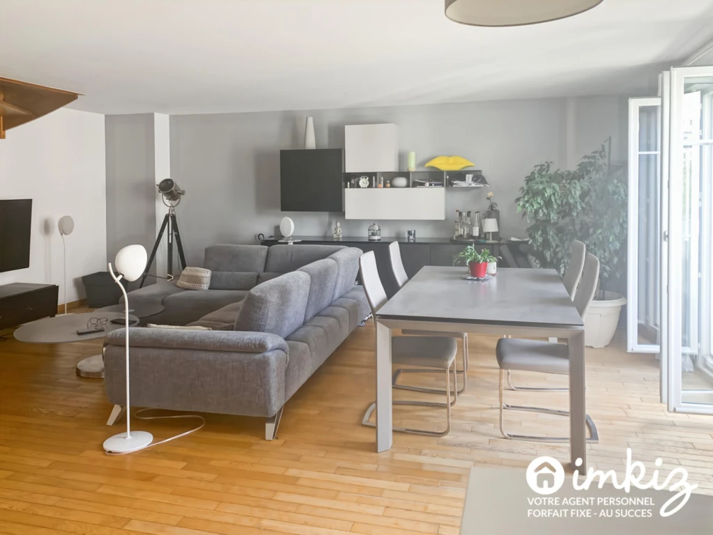 Émerainville Gare (7 min) – Duplex Esprit Maison" 3"