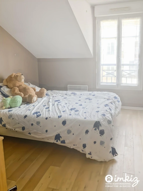 Émerainville Gare (7 min) – Duplex Esprit Maison" 10"