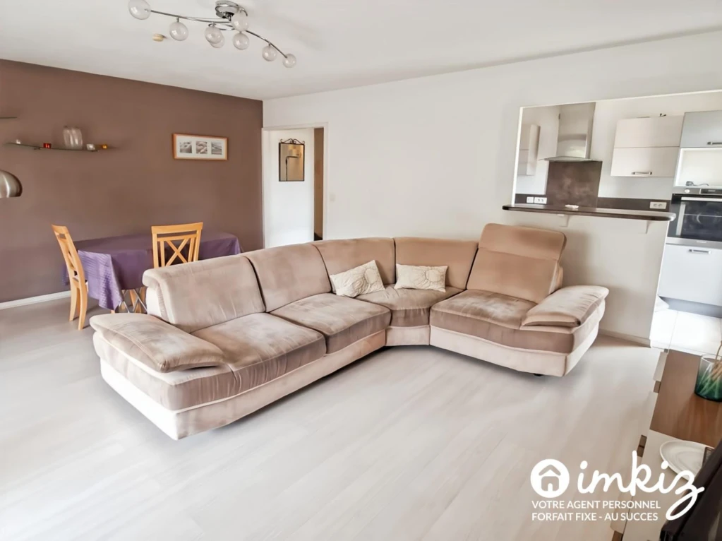 Lumineux appartement 4 pièces Secteur des Rascas 2