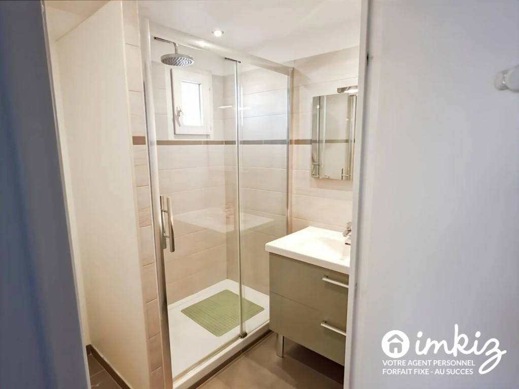 Lumineux appartement 4 pièces Secteur des Rascas 11