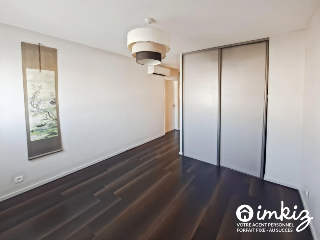 Lumineux appartement 4 pièces Secteur des Rascas 6