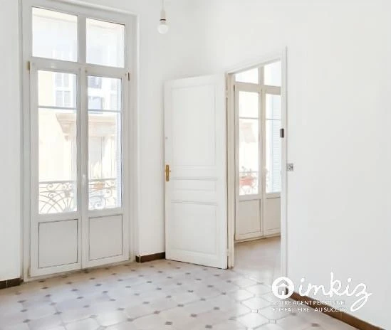 T4 de 80 m² repeint, gros potentiel 13