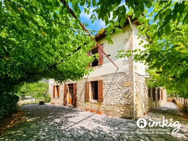 Maison 6 pces charme de l'ancien,poutres,cheminées 1
