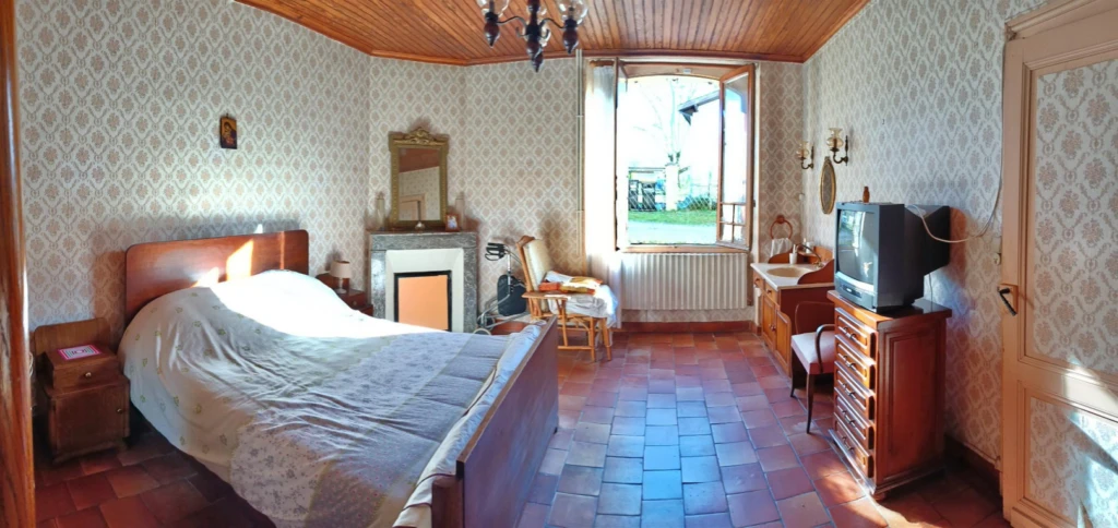 Maison 6 pces charme de l'ancien,poutres,cheminées 6