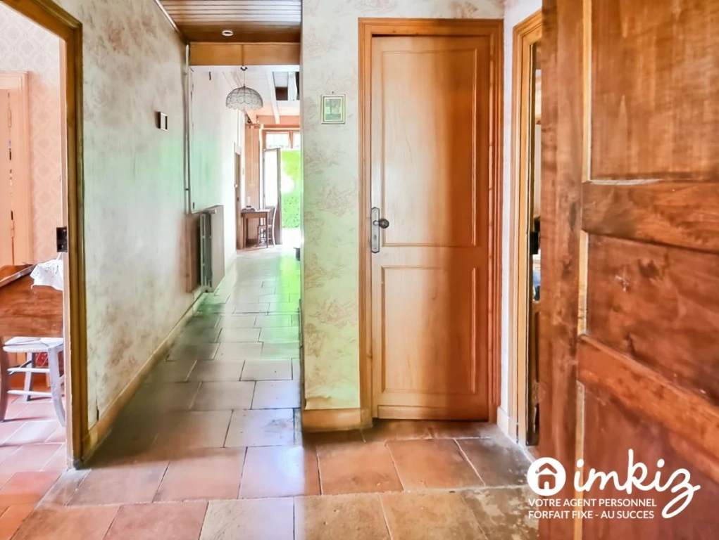 Maison 6 pces charme de l'ancien,poutres,cheminées 7