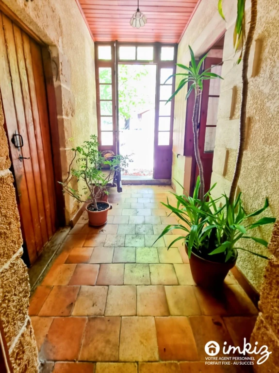 Maison 6 pces charme de l'ancien,poutres,cheminées 8