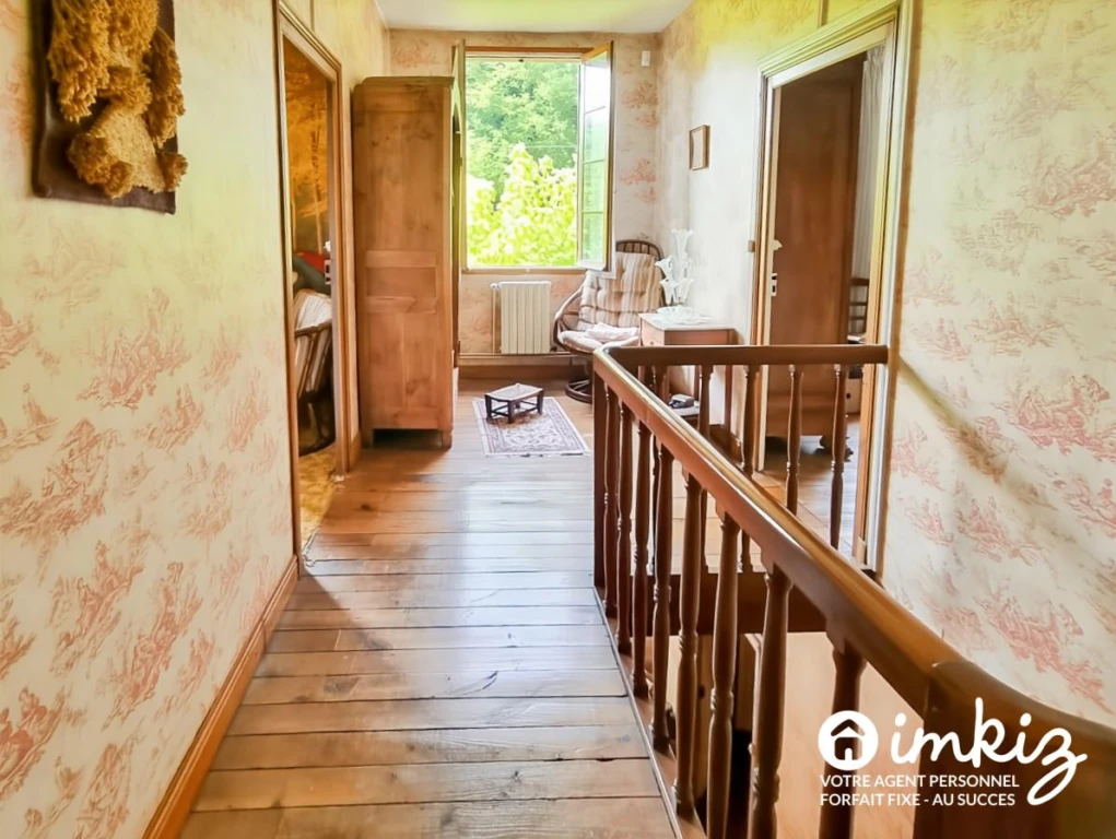 Maison 6 pces charme de l'ancien,poutres,cheminées 10
