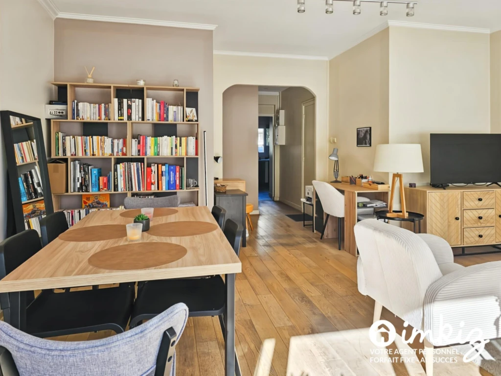 2 PIÈCES TRAVERSANT – TERRASSE & JARDINET –PARKING 3