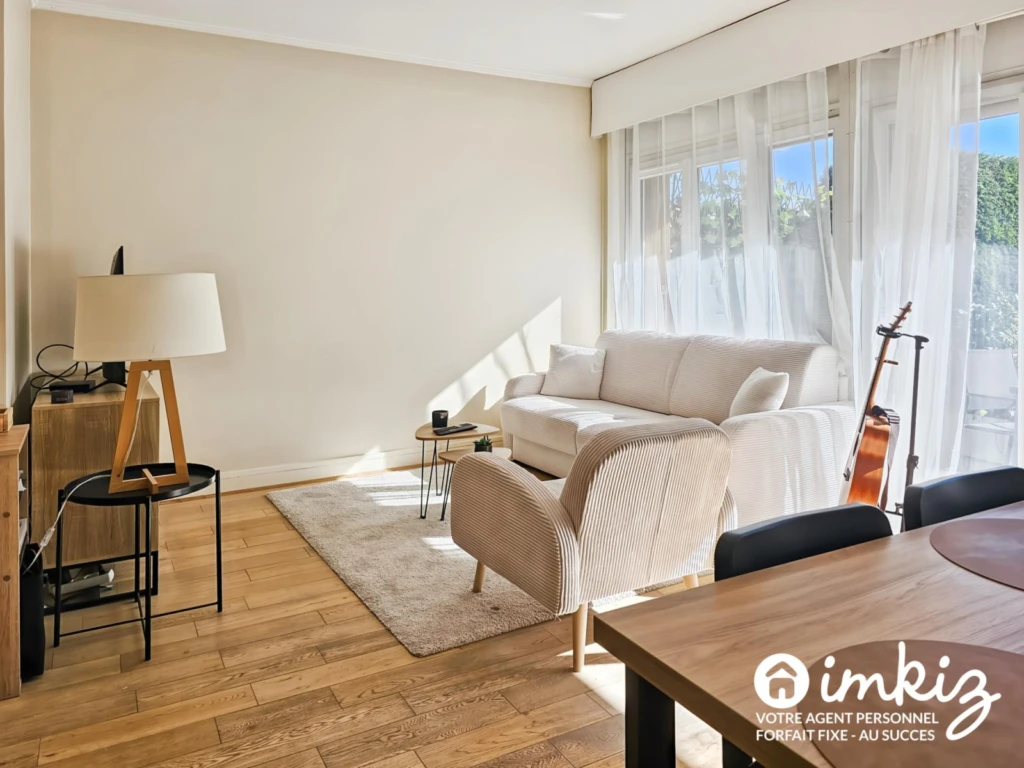 2 PIÈCES TRAVERSANT – TERRASSE & JARDINET –PARKING 4