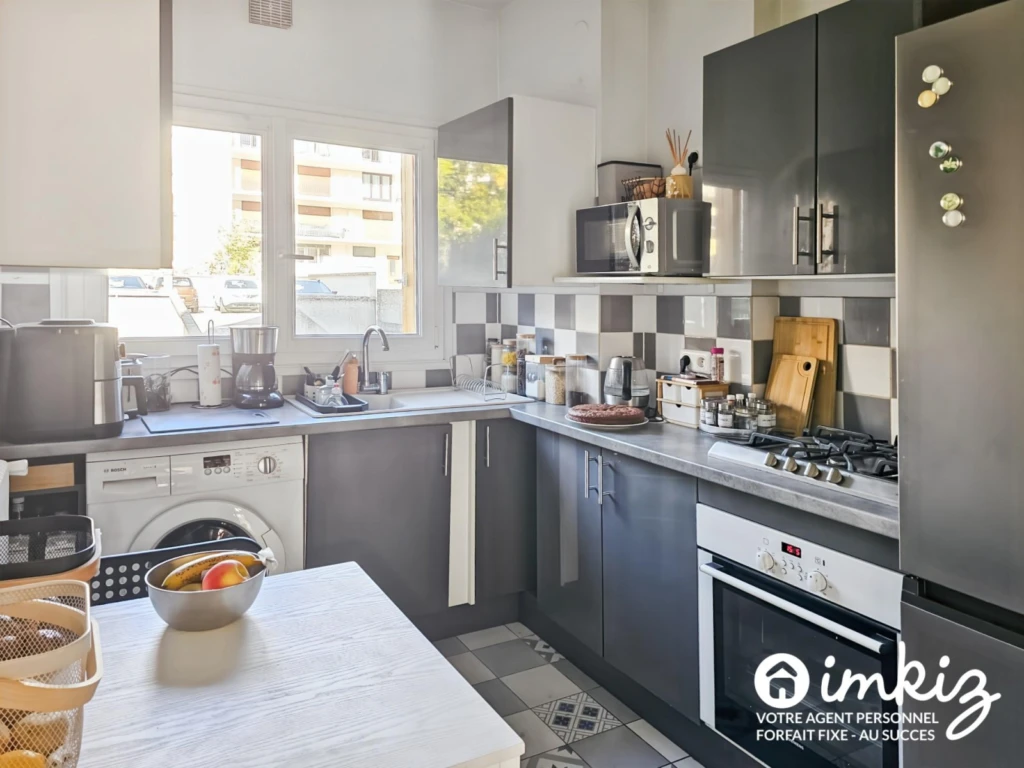 2 PIÈCES TRAVERSANT – TERRASSE & JARDINET –PARKING 7