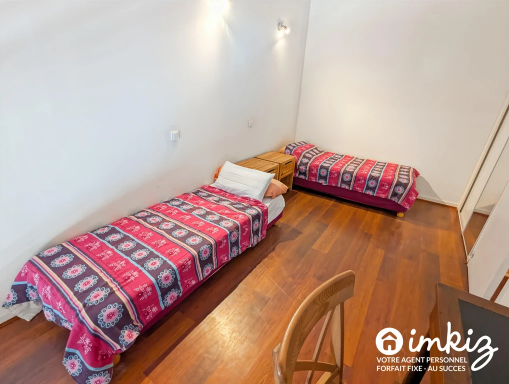 Loft 87m² - 2 chambres en mezzanine vue sur canal 11