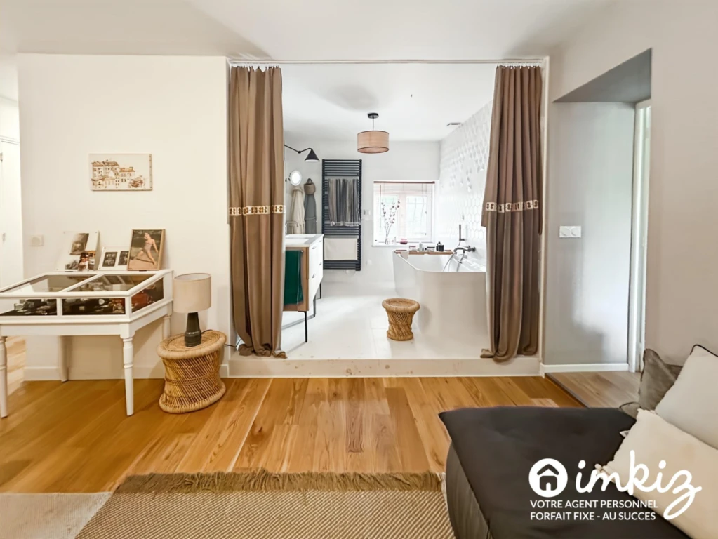 Magnifique maison familiale baignée de verdure 11