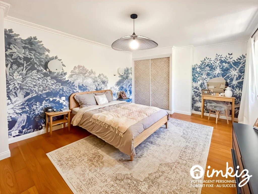 Magnifique maison familiale baignée de verdure 5